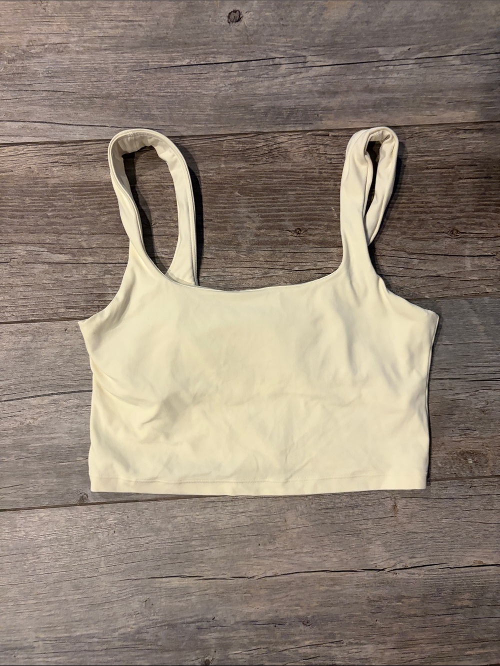 Athleta Glow tank /bra limited drop color pale yellow Sz M